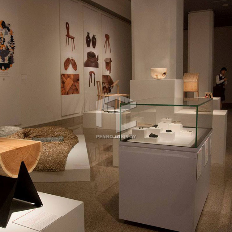 MDF Museum Display Showcase 12mm Tempered Glass Spray Painting