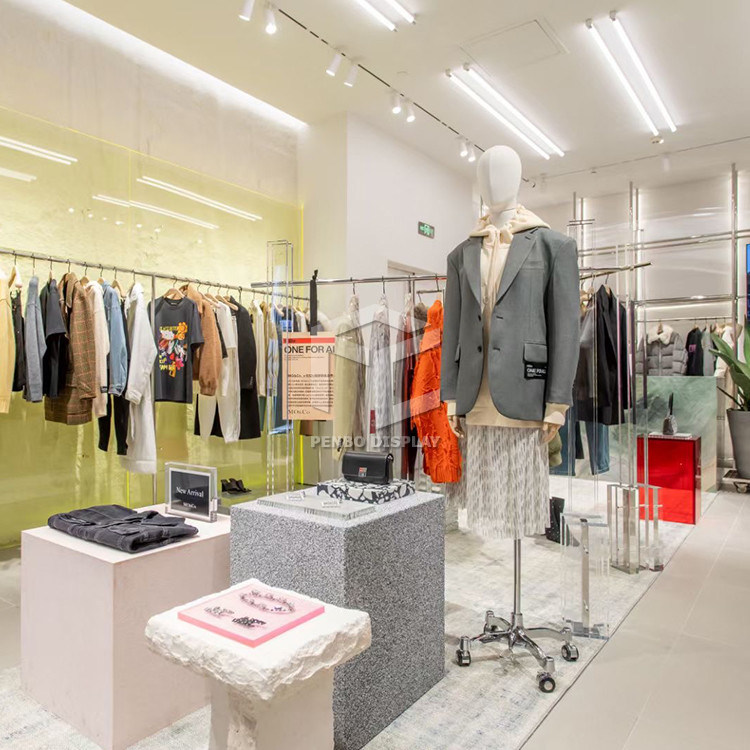 Lady Garmen Metal Diplay Stands For Clothes Store Display Furniture